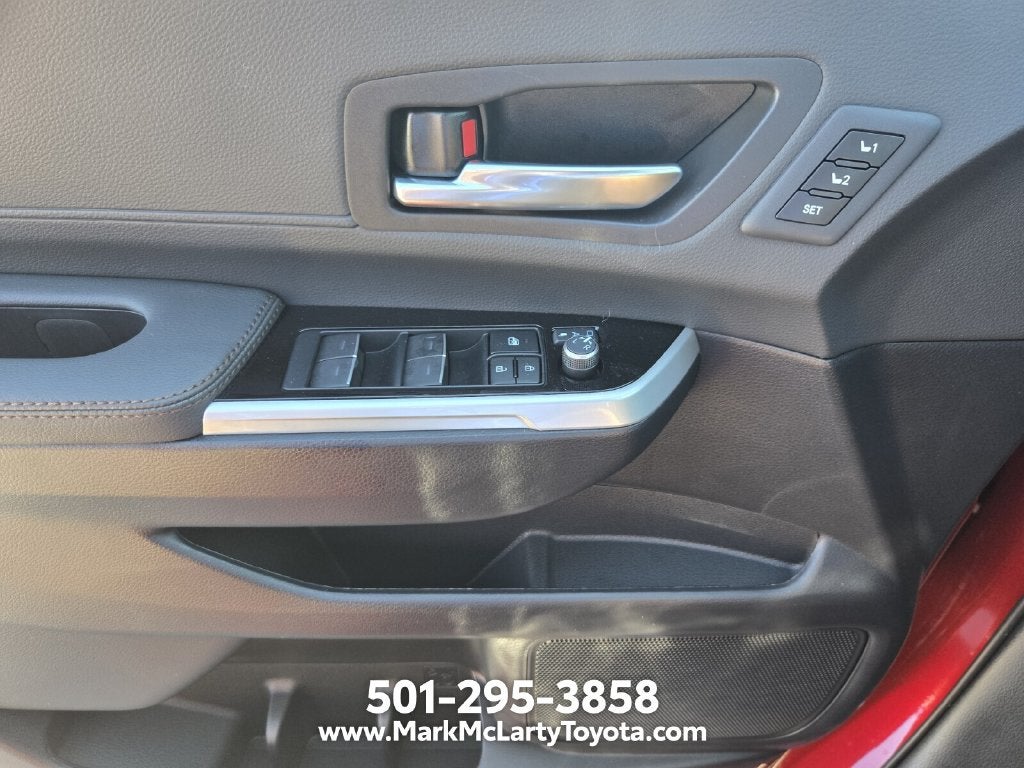 2026 Toyota Sienna Limited 7 Passenger