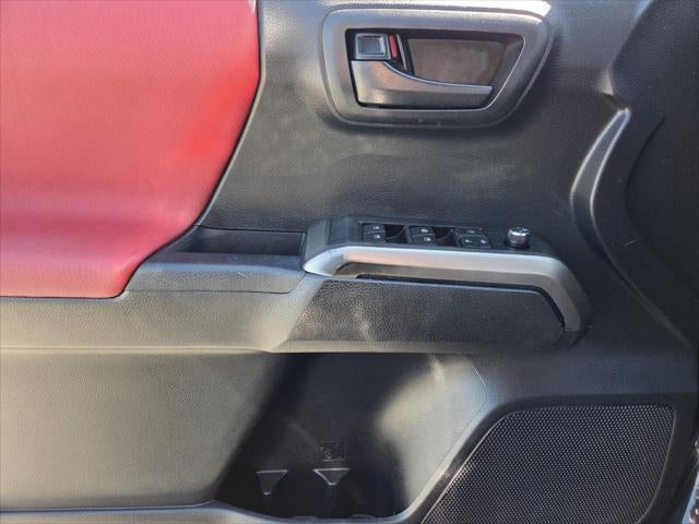 2018 Toyota TACOMA SR5 SR5 V6