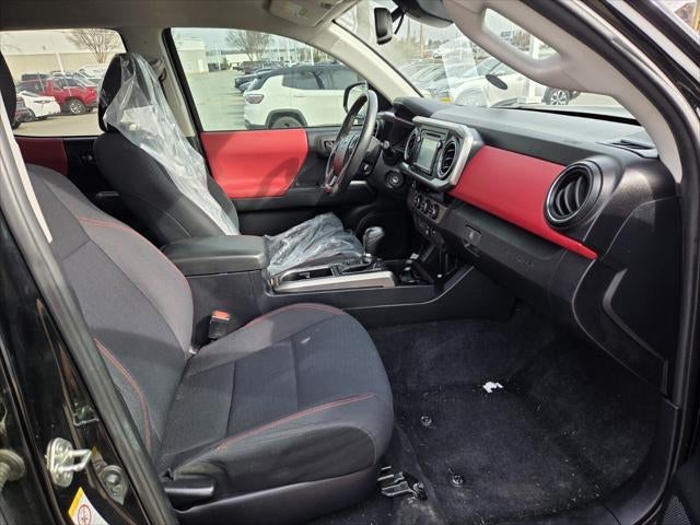 2018 Toyota TACOMA SR5 SR5 V6