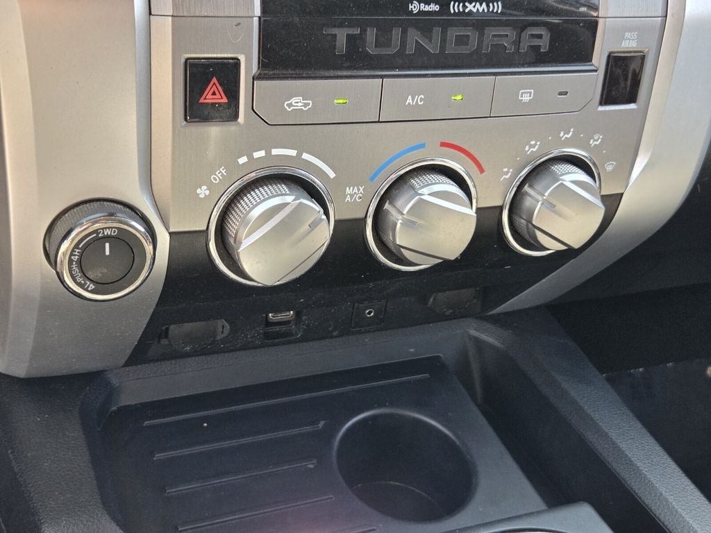 2018 Toyota TUNDRA 4X4 SR5