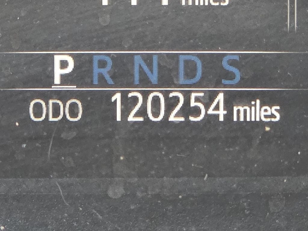 2018 Toyota TUNDRA 4X4 SR5