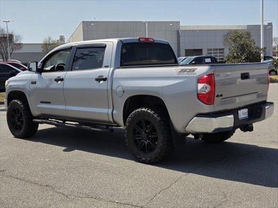 2018 Toyota TUNDRA 4X4 SR5