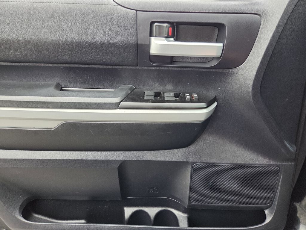 2020 Toyota TUNDRA 4X2 SR5