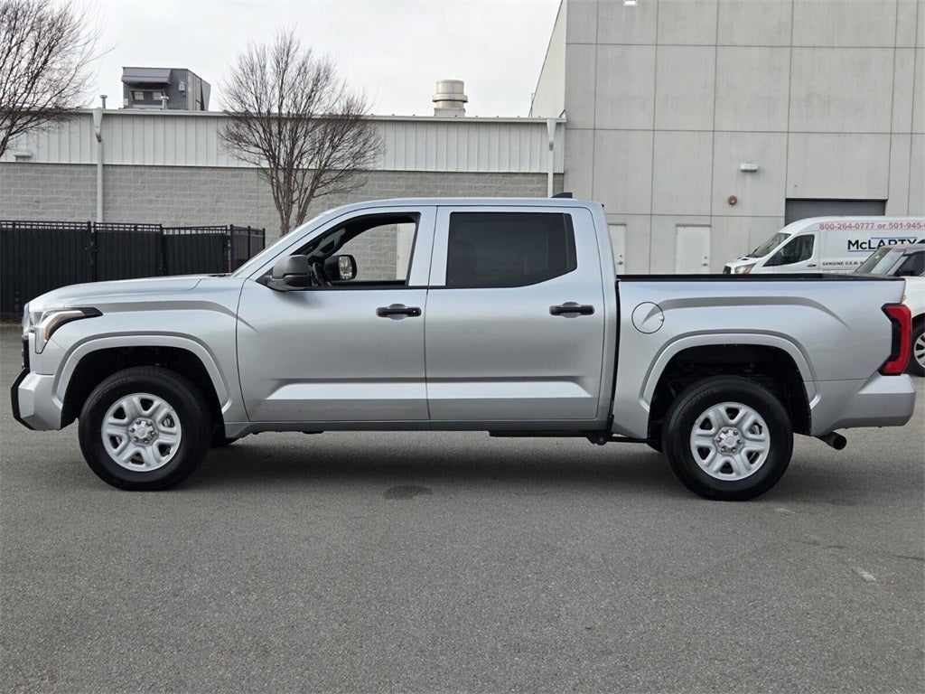 2025 Toyota TUNDRA 4X4 SR