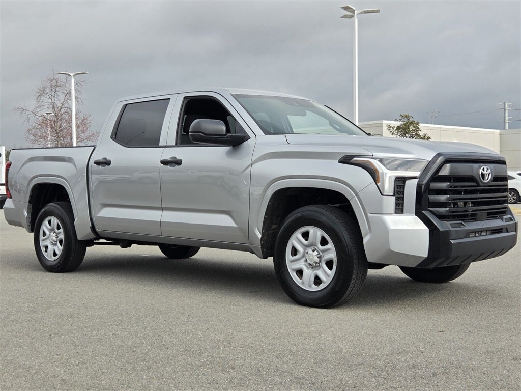 2025 Toyota TUNDRA 4X4 SR