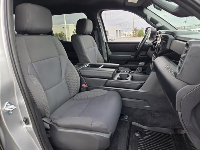 2025 Toyota TUNDRA 4X4 SR