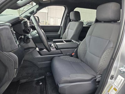 2025 Toyota TUNDRA 4X4 SR