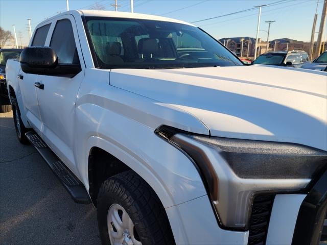 2023 Toyota TUNDRA 4X4 SR
