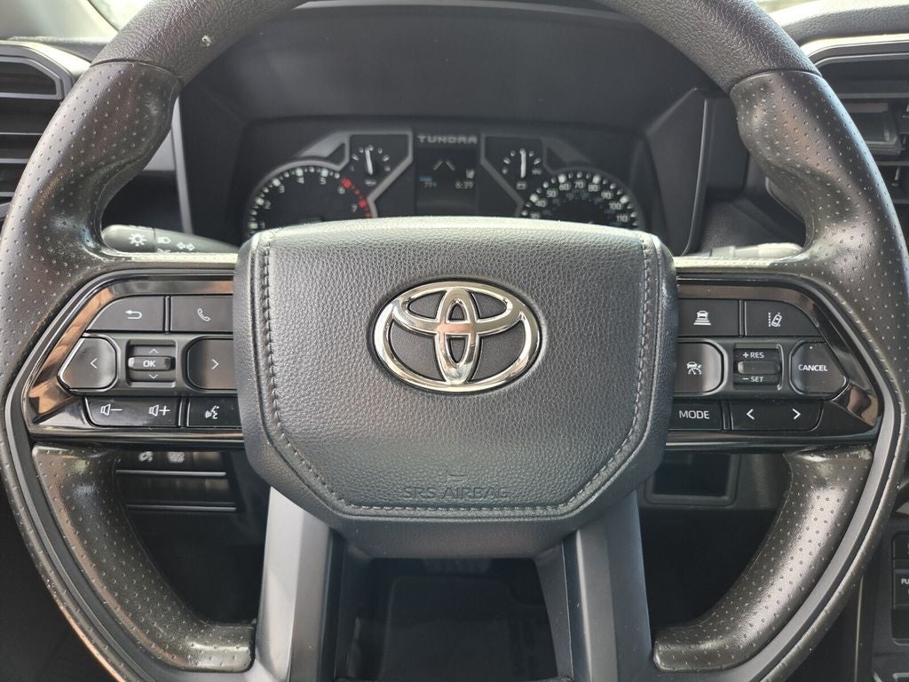 2023 Toyota TUNDRA 4X4 SR