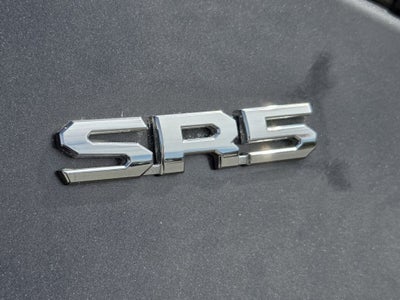 2025 Toyota TUNDRA 4X2 SR5