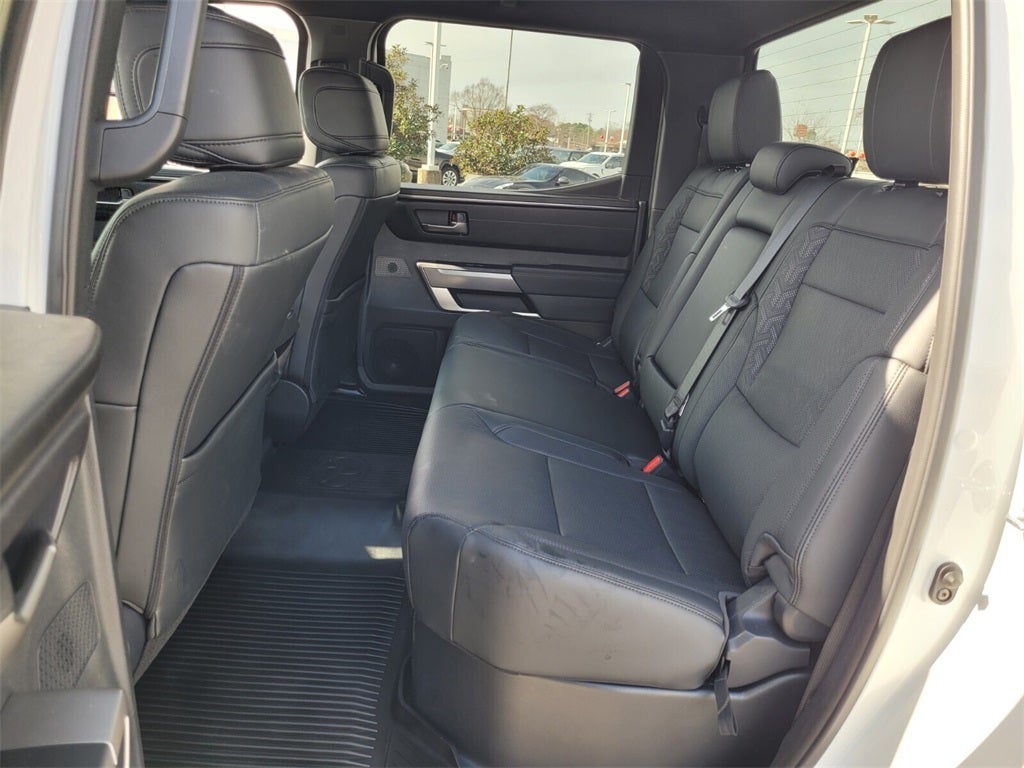 2025 Toyota TUNDRA 4X4 SR5