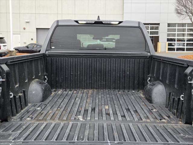 2025 Toyota TUNDRA 4X4 SR5