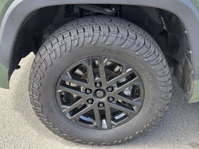 2022 Toyota TUNDRA 4X4 SR5