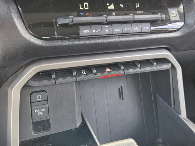 2023 Toyota TUNDRA 4X4 SR5