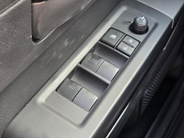 2023 Toyota TUNDRA 4X4 SR5