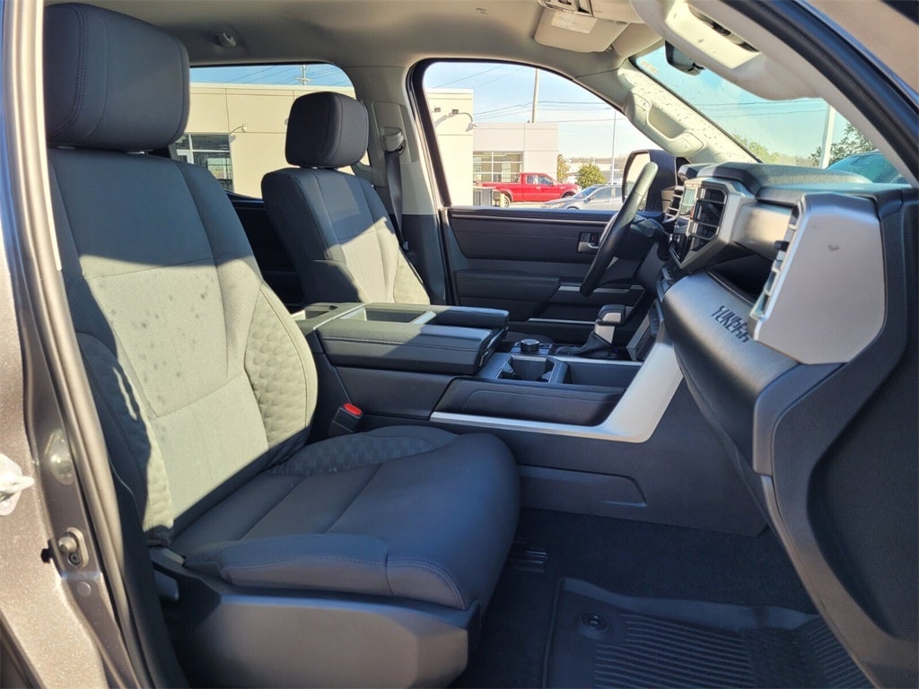 2023 Toyota TUNDRA 4X4 SR5