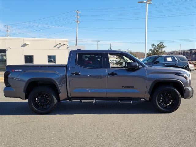 2023 Toyota TUNDRA 4X4 SR5