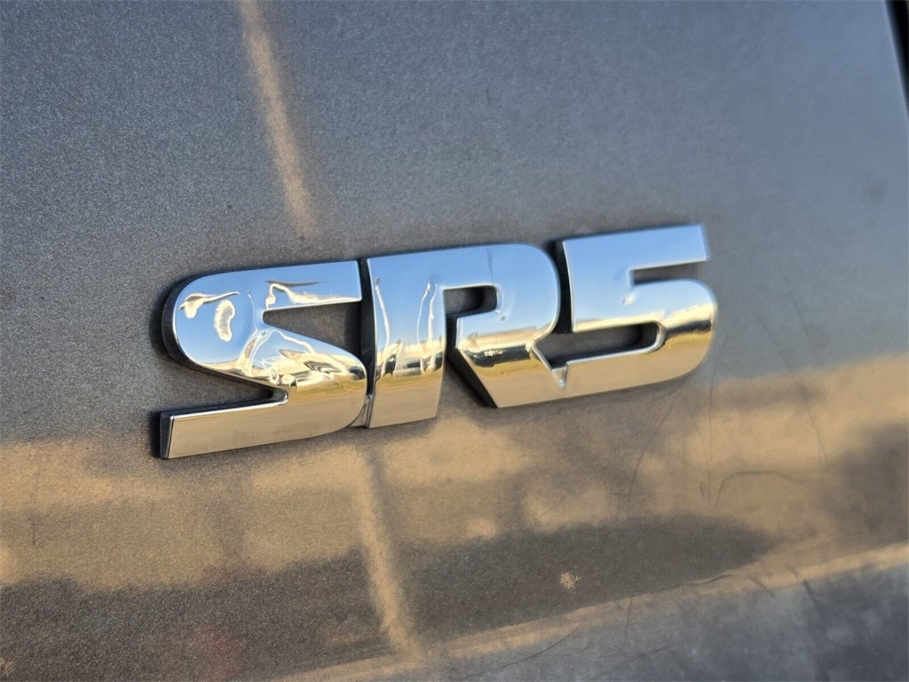 2011 Toyota Tundra Grade