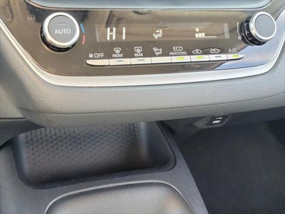 2023 Toyota COROLLA LE