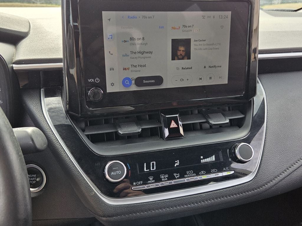 2023 Toyota COROLLA SE