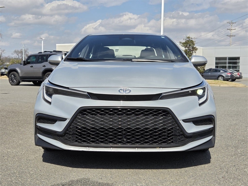 2025 Toyota COROLLA SE
