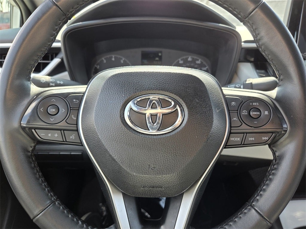 2025 Toyota COROLLA SE