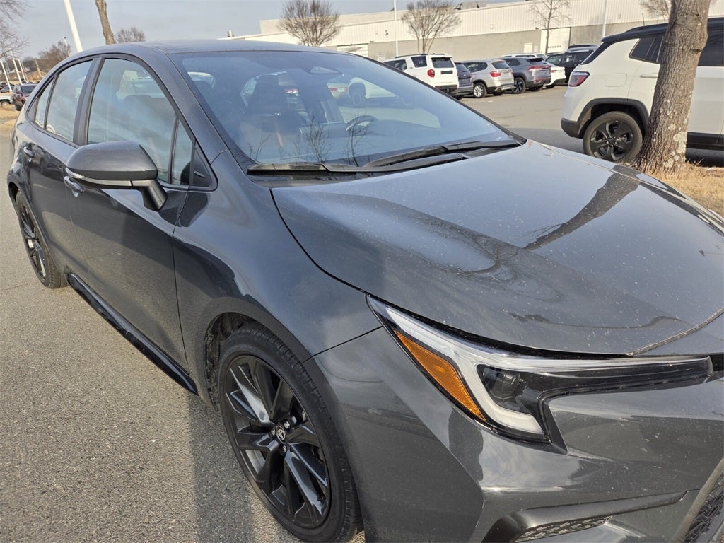 2025 Toyota COROLLA SE