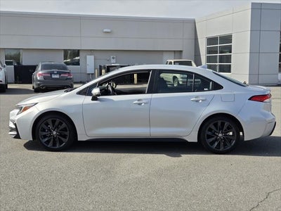 2024 Toyota COROLLA SE