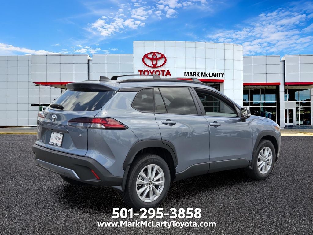 2026 Toyota Corolla Cross LE