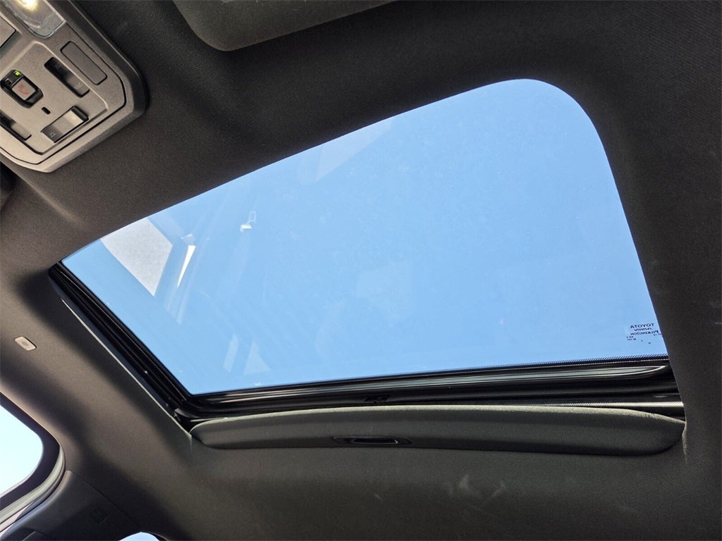 2025 Toyota SEQUOIA 4WD SR5