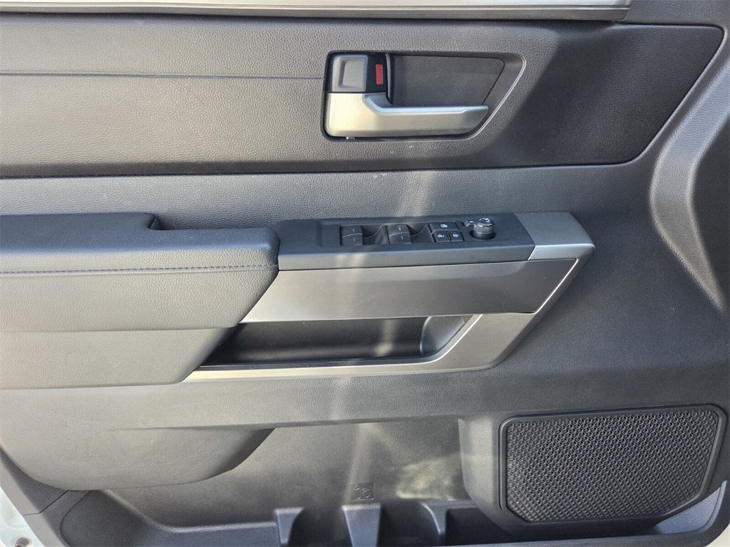 2025 Toyota SEQUOIA 4WD SR5