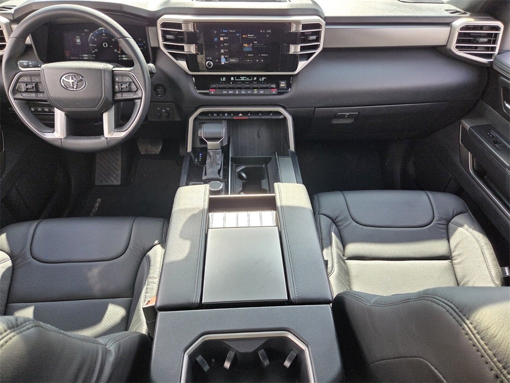 2025 Toyota SEQUOIA 4WD SR5