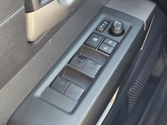 2025 Toyota SEQUOIA 4WD SR5