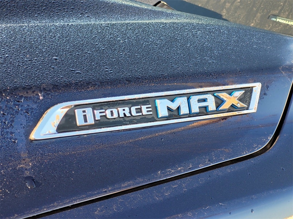 2025 Toyota SEQUOIA 4WD SR5