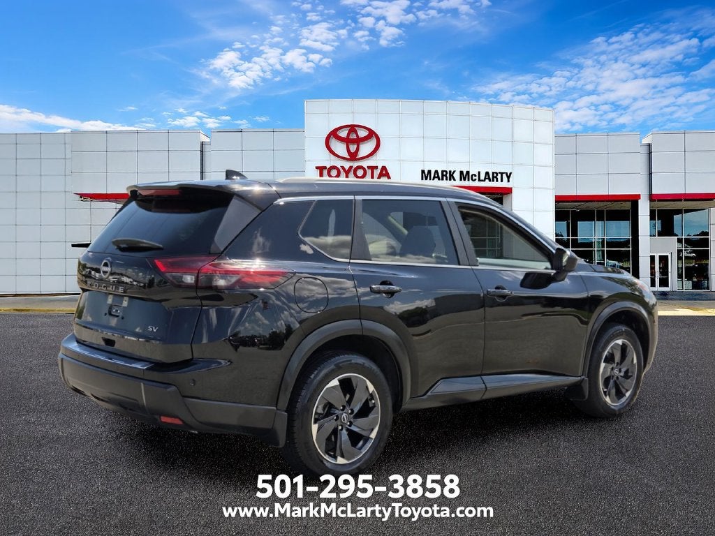 2024 Nissan Rogue SV