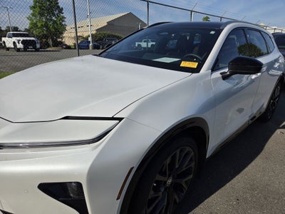 2025 Toyota CROWN SIGNIA Limited