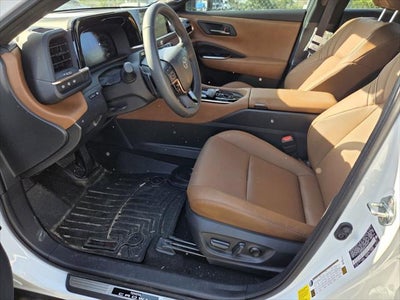 2025 Toyota CROWN SIGNIA Limited