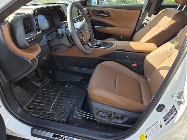 2025 Toyota CROWN SIGNIA Limited