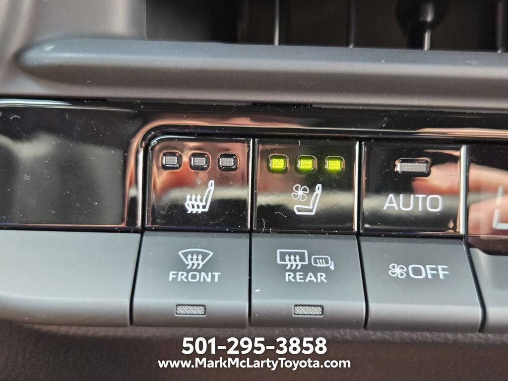 2026 Toyota Toyota Crown Signia Limited