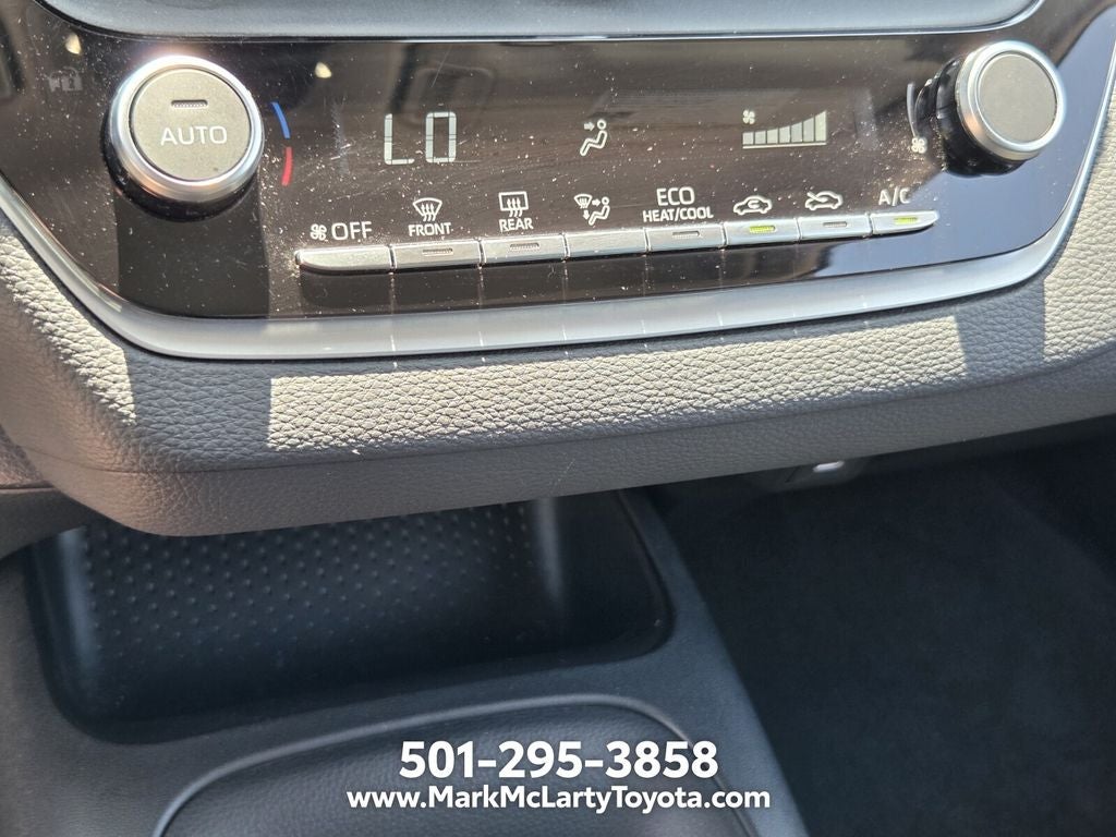 2025 Toyota Corolla Hybrid LE