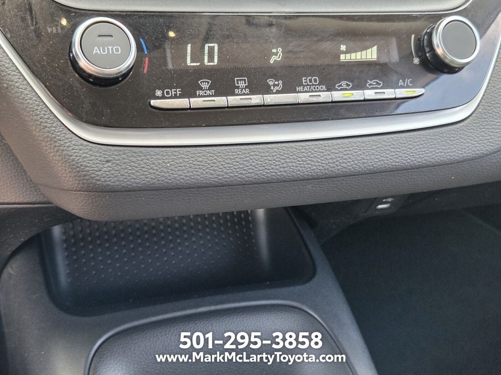 2025 Toyota COROLLA HYBRID LE