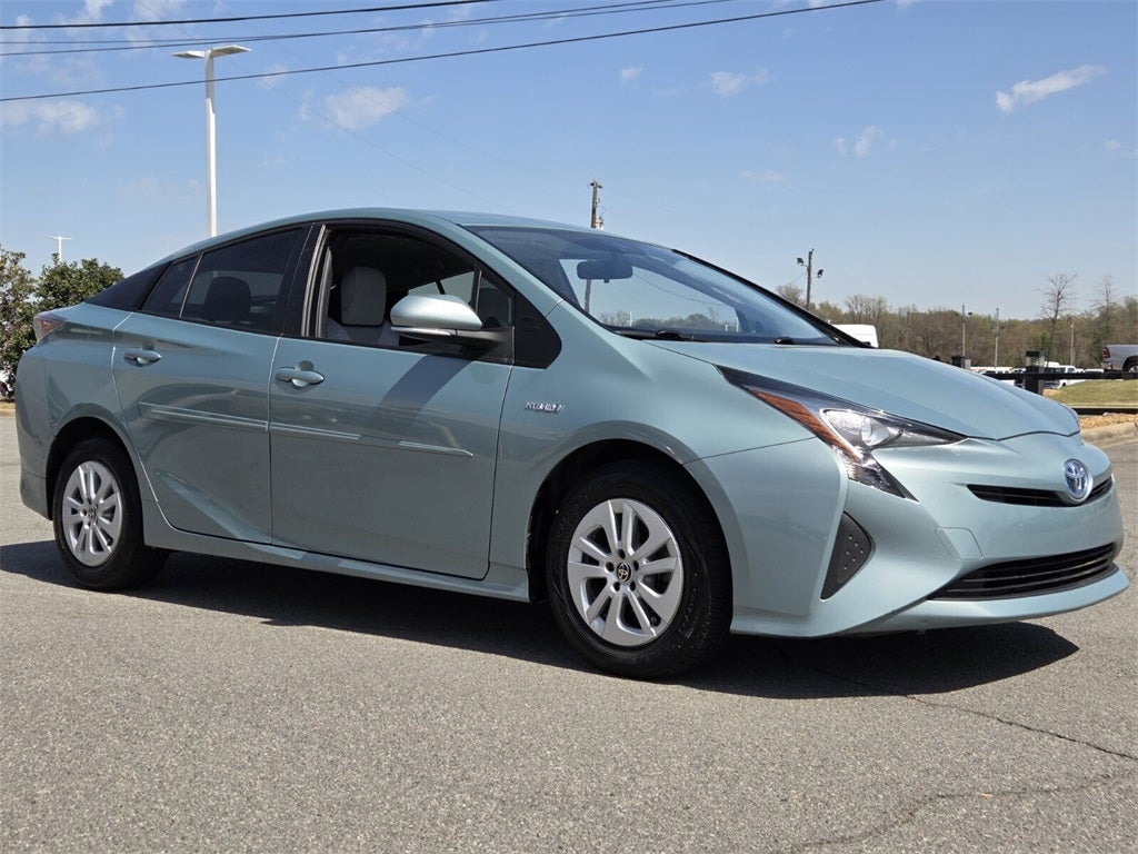2016 Toyota PRIUS Two