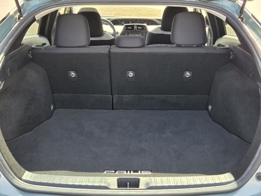 2016 Toyota PRIUS Two