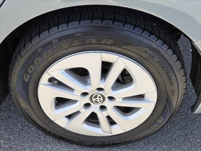 2016 Toyota PRIUS Two