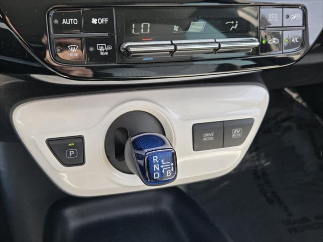 2016 Toyota PRIUS Two