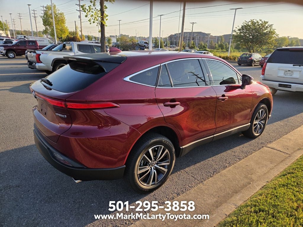 2022 Toyota Venza LE