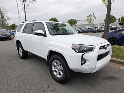 2024 Toyota 4RUNNER SR5