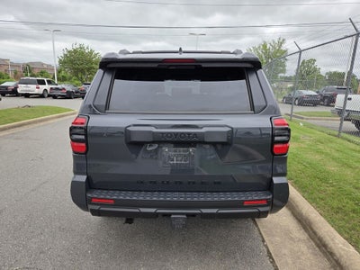 2025 Toyota 4RUNNER SR5