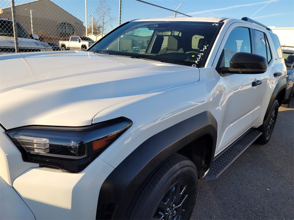 2025 Toyota 4RUNNER SR5