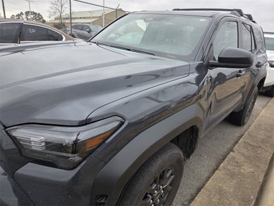 2025 Toyota 4RUNNER SR5